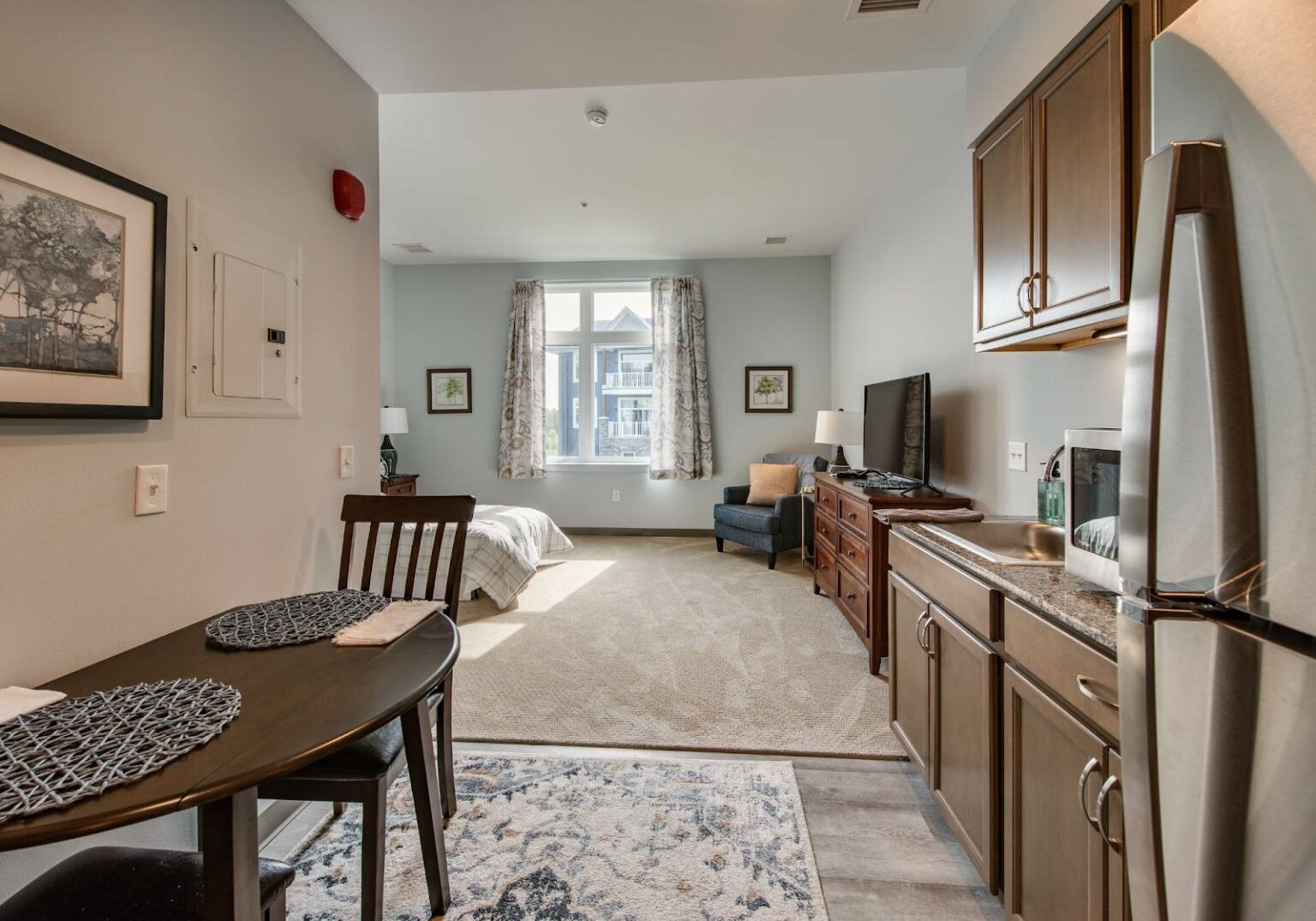 Do You Bring Your Own Furniture to Assisted Living?